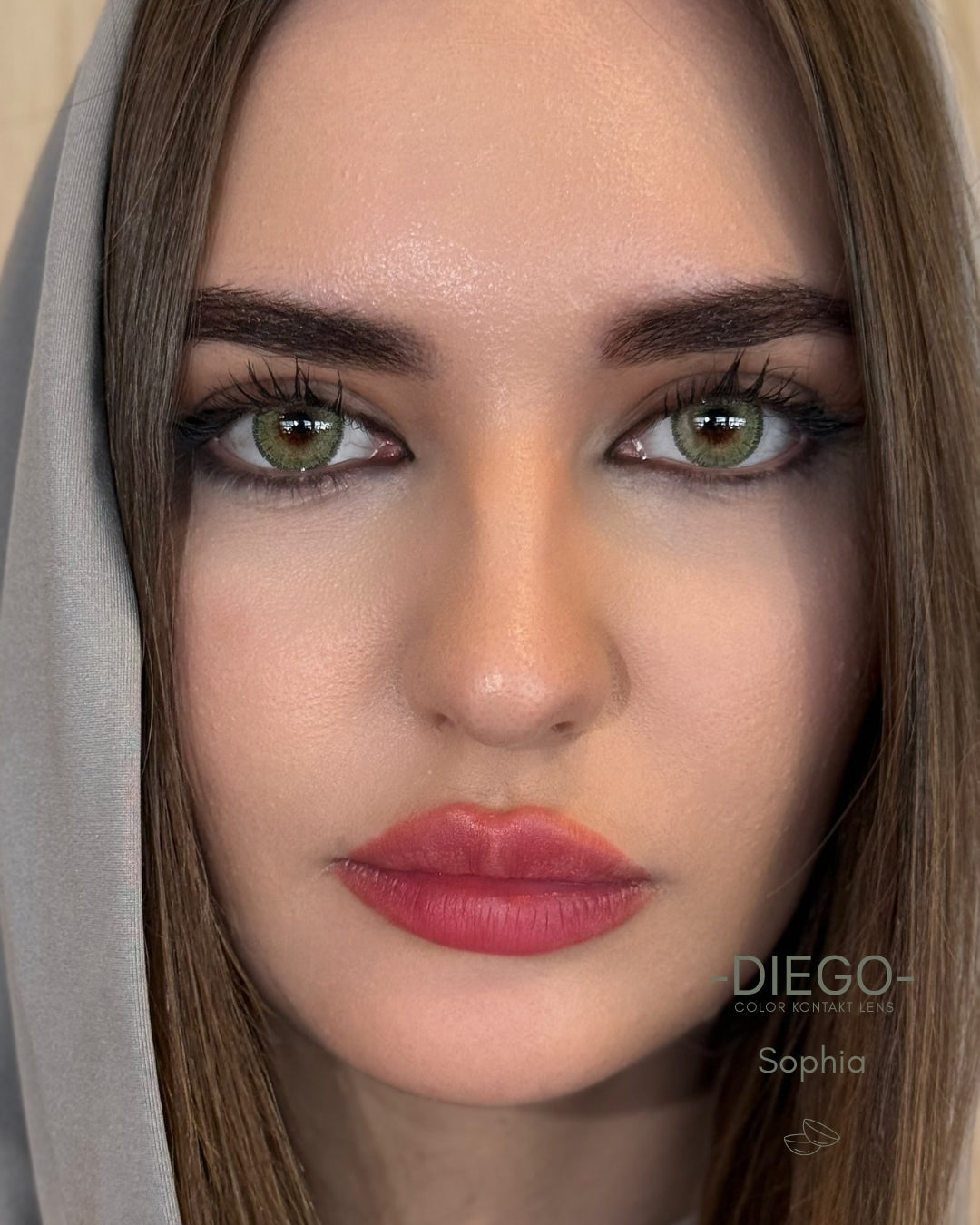 Sophia Renkli Lens